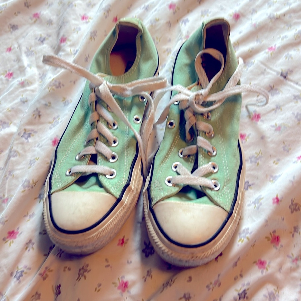 Converse All-Star Sneakers, size 7.
